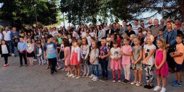 Poziv za dodjelu „poklon bona prvašićima“