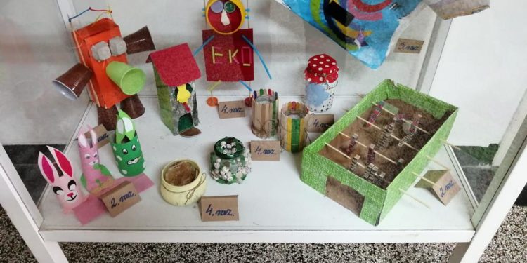Izložba učeničkih radova – KaSTAV – grad sa stavom prema otpadu