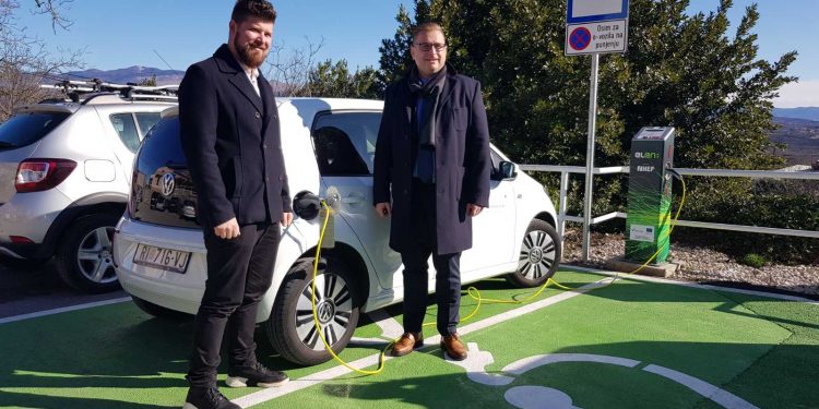 Prva kastavska ELEN punionica